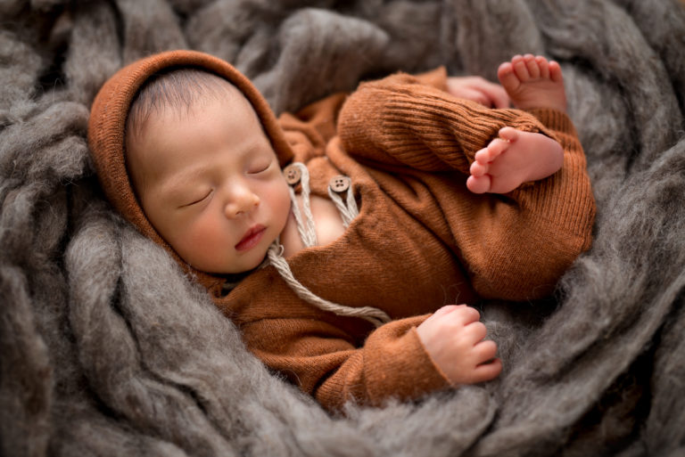 San Diego Newborn Photographer. Newborn and Maternity slideshow.