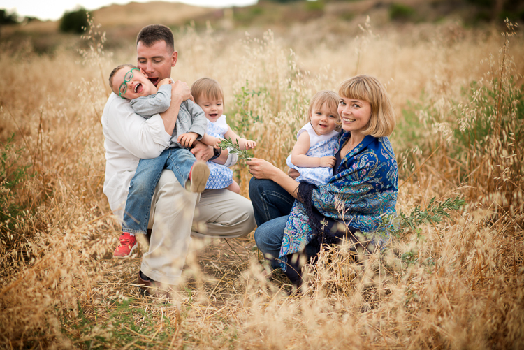 San Diego Family Portrait Session. Doudarev Family.