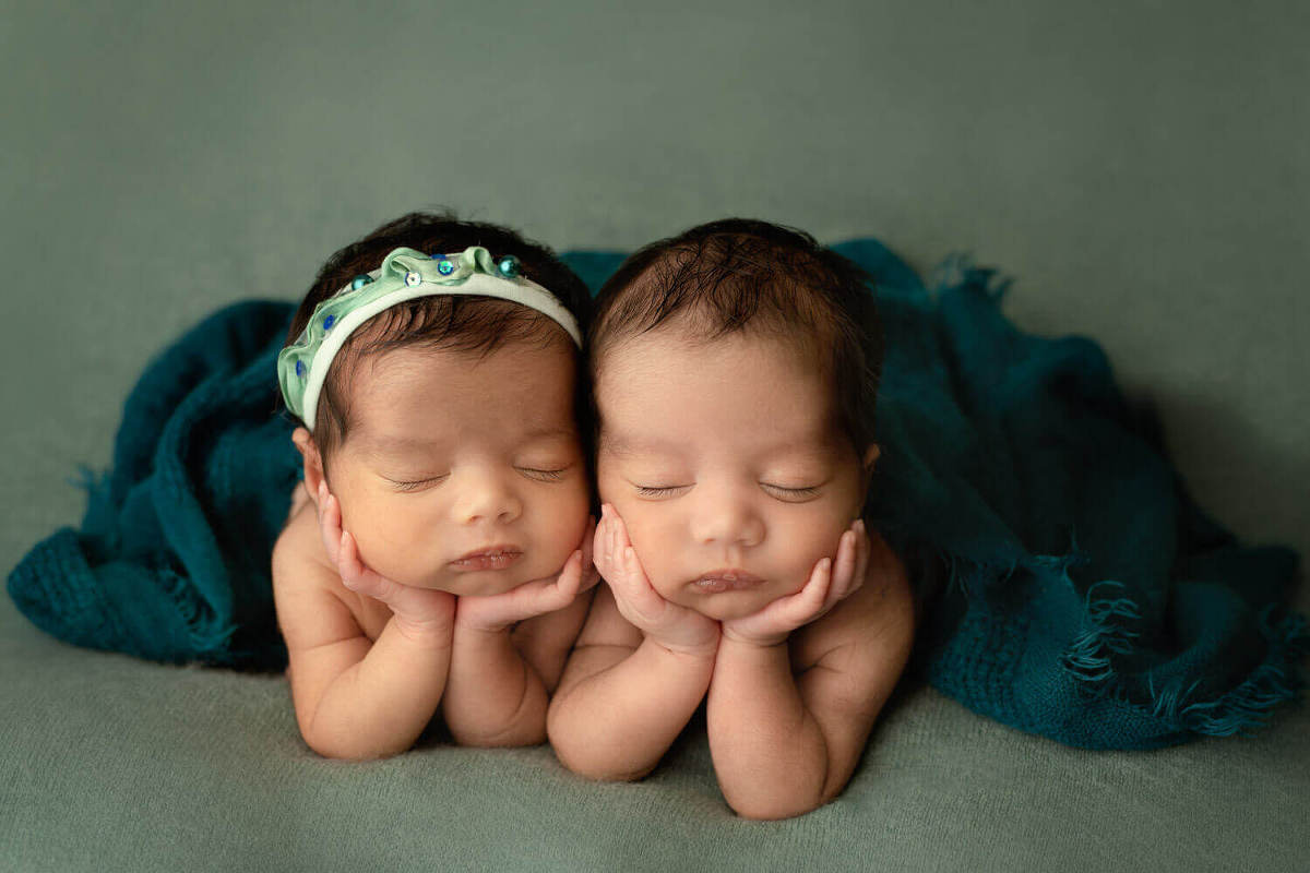 San Diego newborn photographer, newborn photography in San Diego, San Diego newborn portrait studio