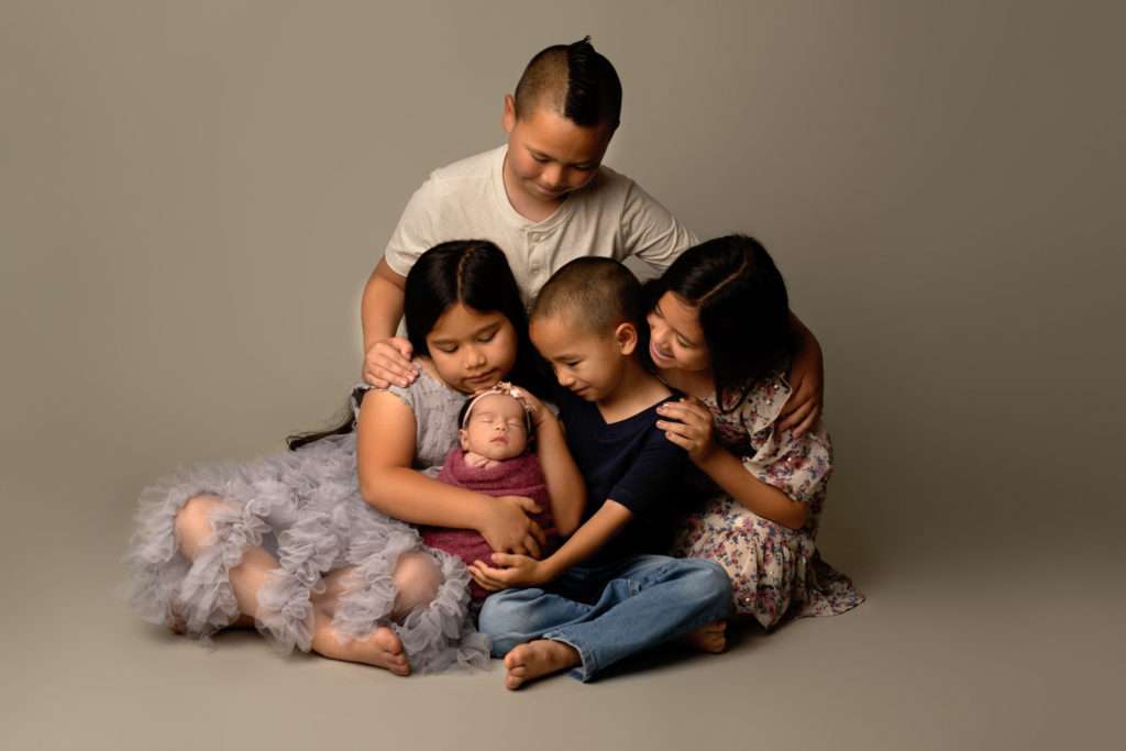 San Diego Newborn photographer, Newborn studio San Diego, Newborn pictures San Diego 