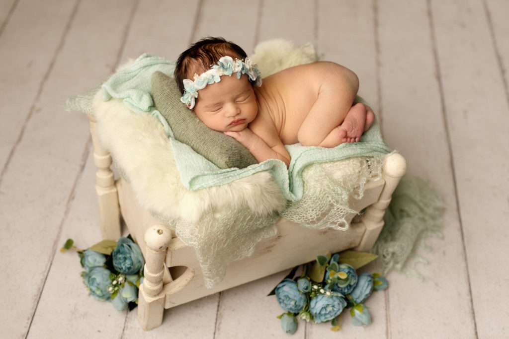 San Diego Newborn photographer, Newborn studio San Diego, Newborn pictures San Diego 