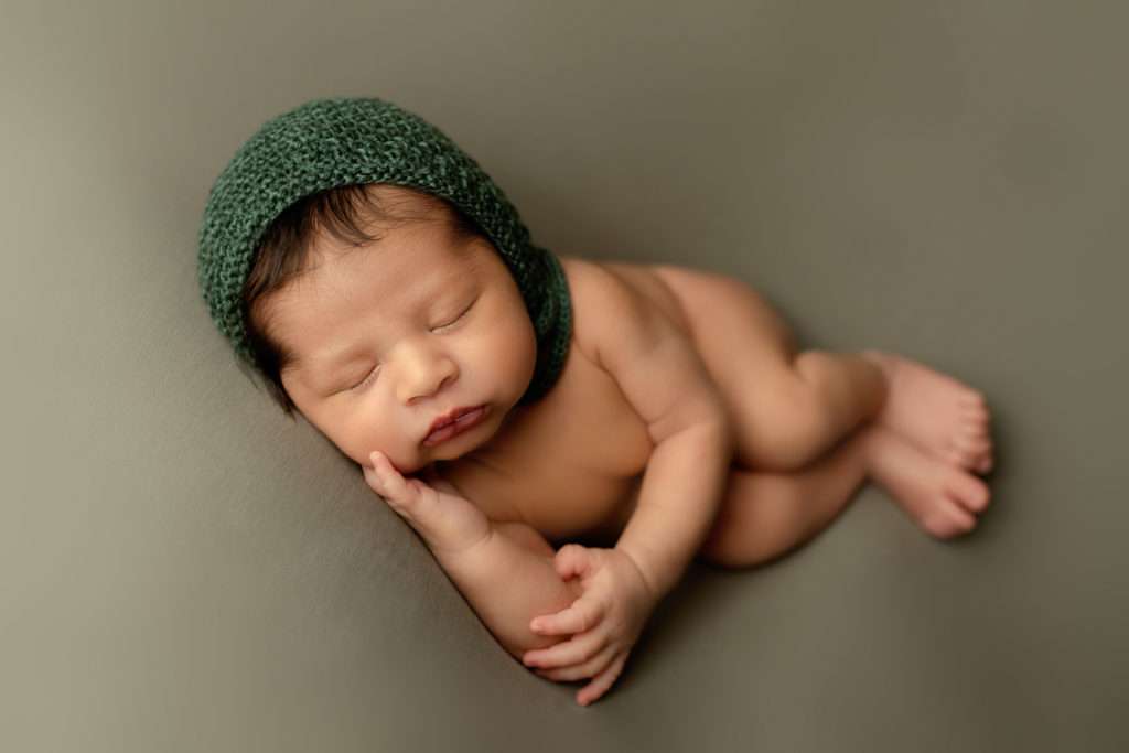 San Diego Newborn photographer, Newborn studio San Diego, Newborn pictures San Diego 