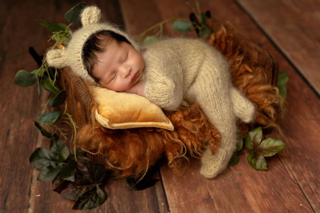 San Diego Newborn photographer, Newborn studio San Diego, Newborn pictures San Diego 