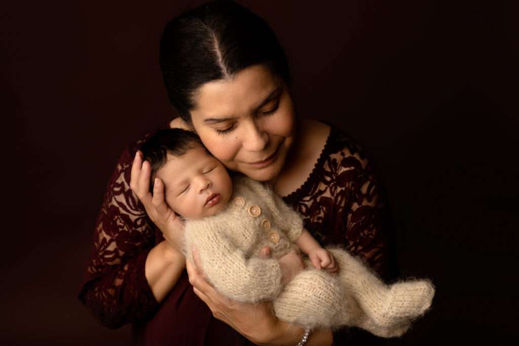 San Diego Newborn photographer, Newborn studio San Diego, Newborn pictures San Diego 